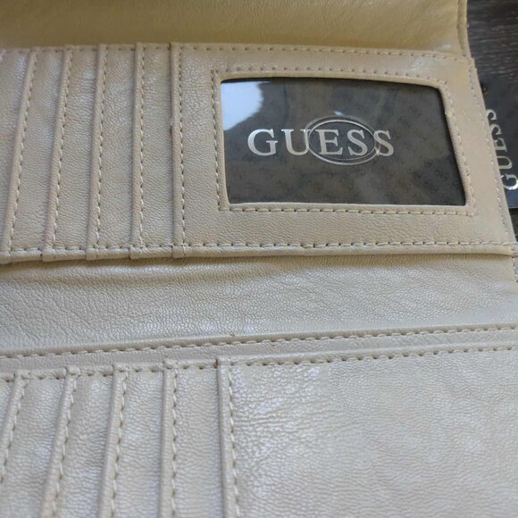 Vintage Guess Y2K Mikelle Wallet New WIth Tags - Picture 9 of 9